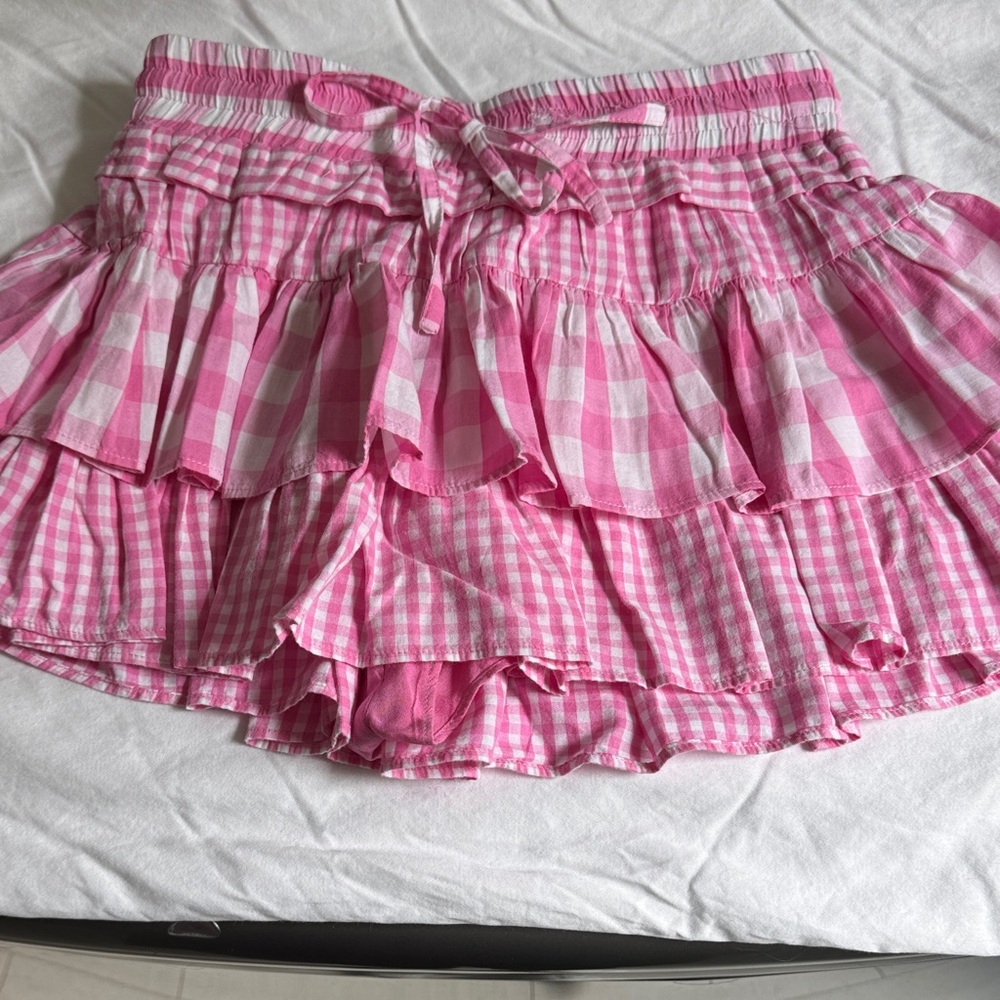 Girls teen pink gingham tiered skirt, day and moon size S, GUC bc tear pictured